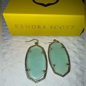Kendra Scott Elle Drop Earrings Mint Chalcedony Green